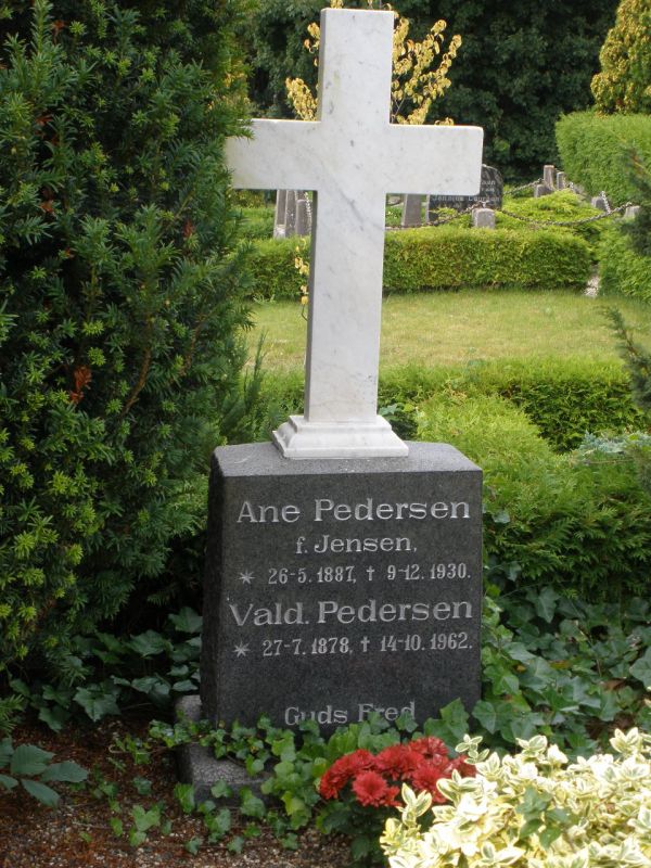 Vald. Pedersen.JPG